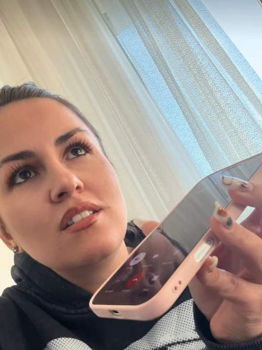 cristina almasan