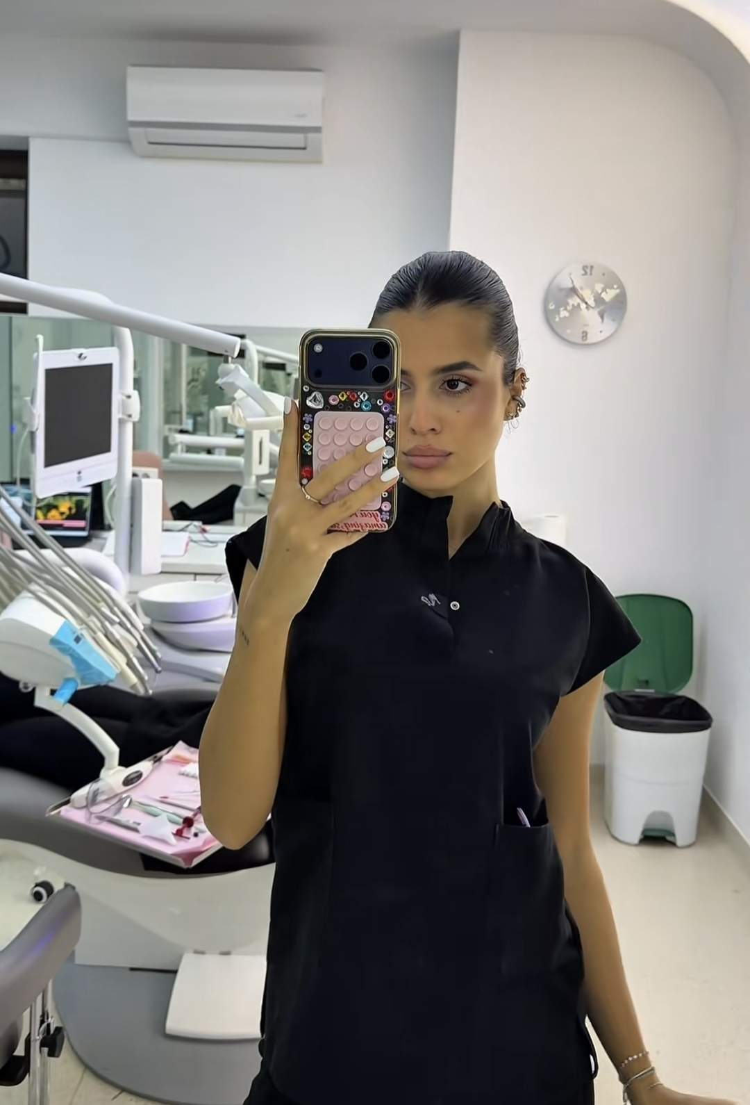 Cu ce se ocupă iubita lui Mario Fresh. Miruna are o meserie complet diferită