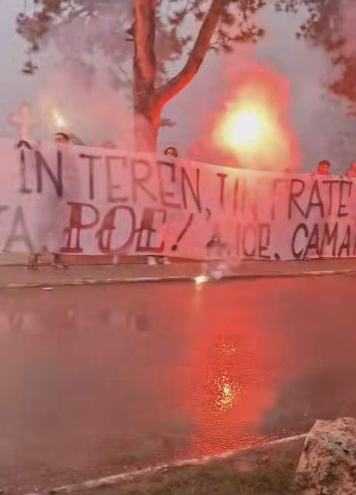 Fotbalistul de 26 de ani de la Rapid a fost condus pe ultimul drum. Ce gest au făcut colegii lui Andrei Petrache în cimitir