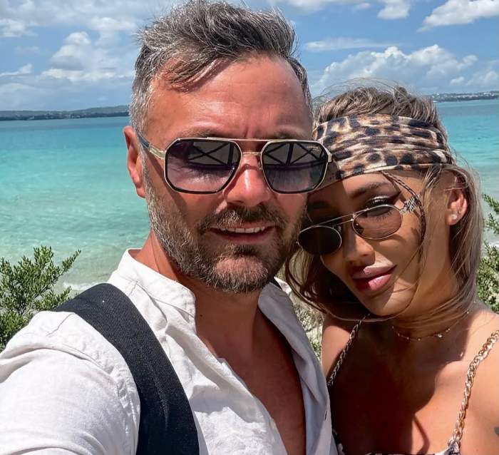 Maria și Marius Avram, în vacanță
