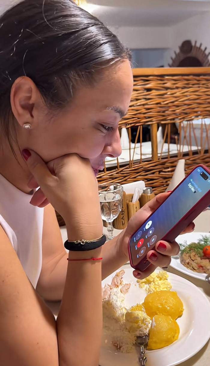 Vlăduța Lupău, în lacrimi în timp ce vorbea la telefon cu fiul ei: „Pentru el sunt doar MAMA”