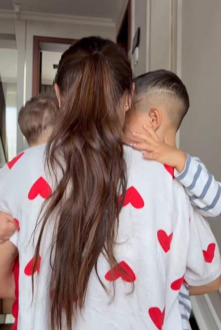 vladuta lupau si copiii