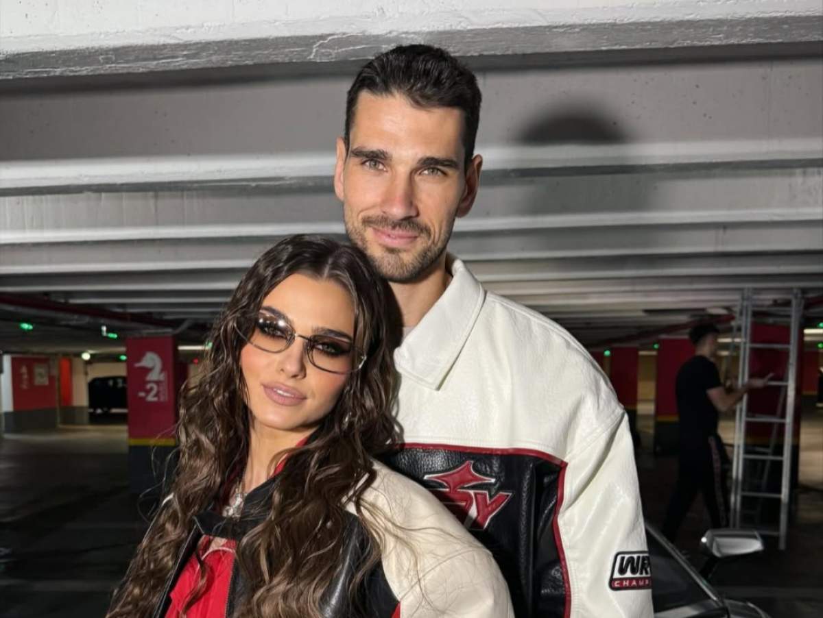 Theo Rose și Anghel Damian, într-o parcare