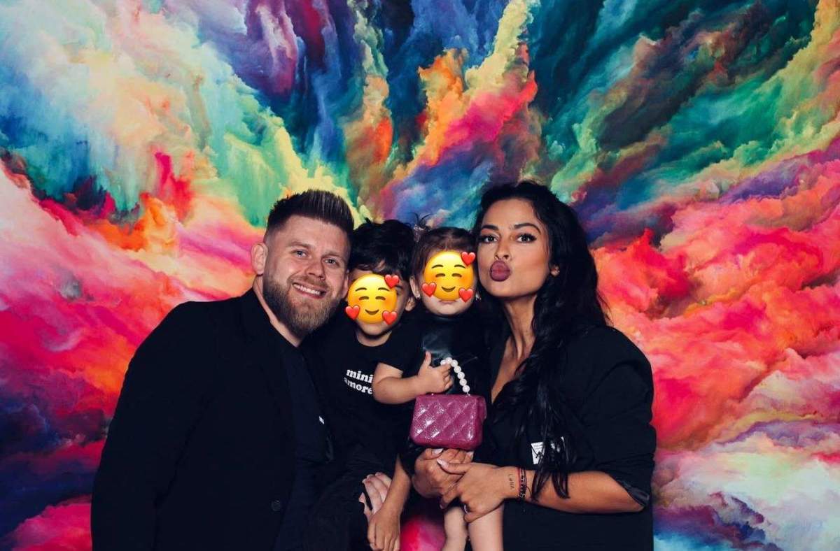 Ema Oprișan și Răzvan Kovacs, alături de copii