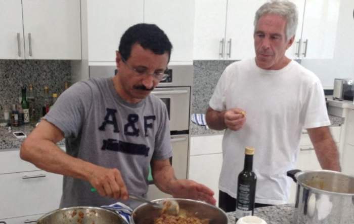 Sultanul, alături de Jeffrey Epstein