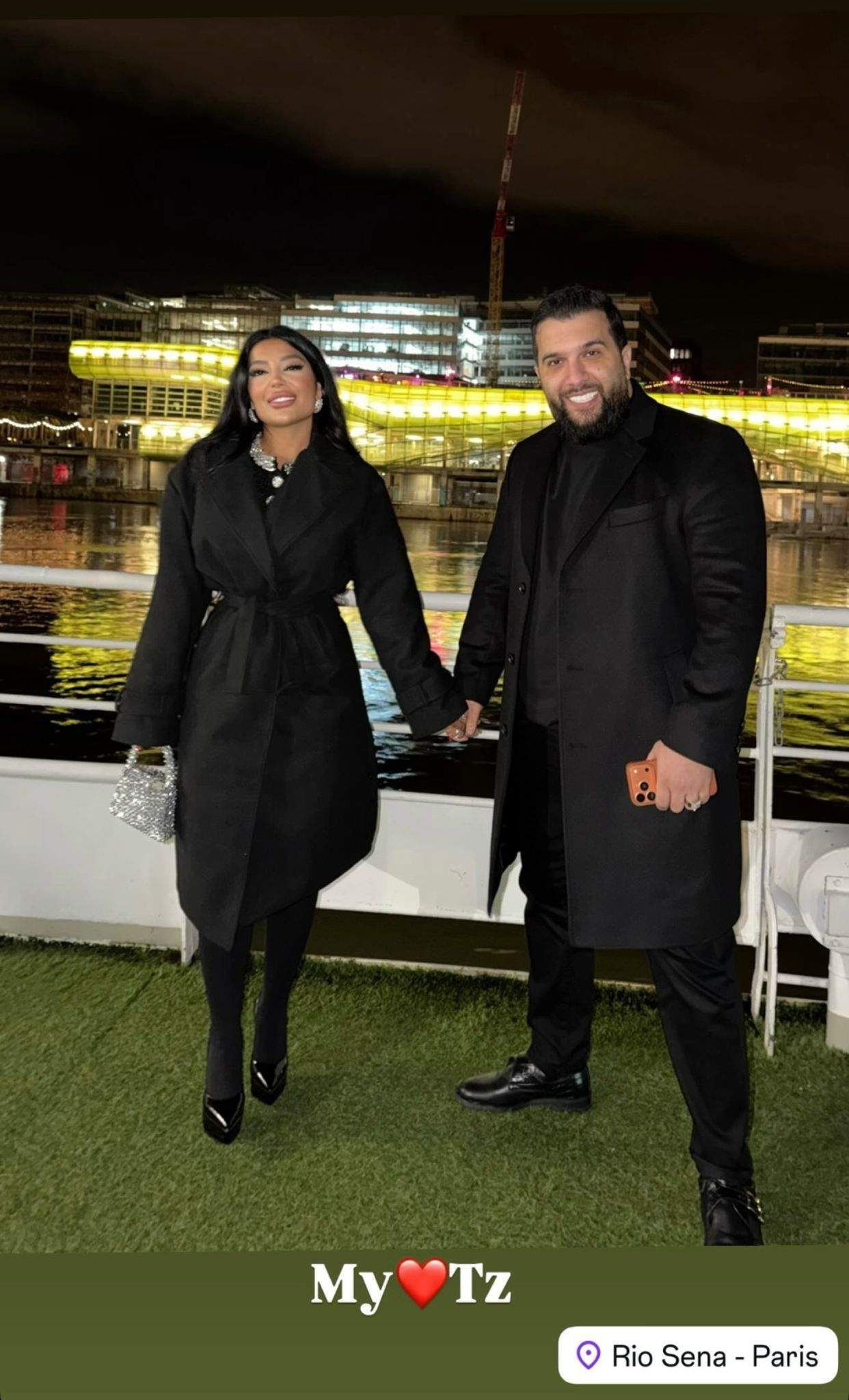 Alina Marymar și Tzancă Uraganu se țin de mână