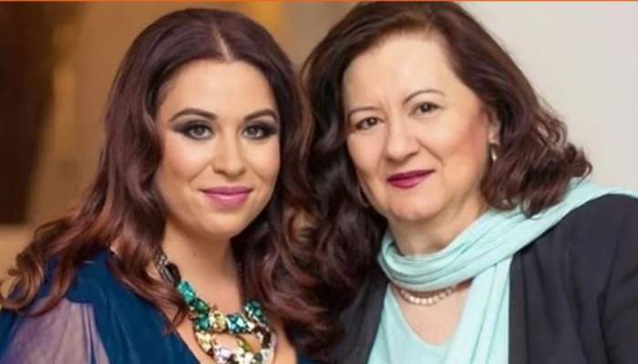 Oana Roman și mama ei