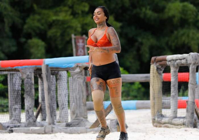 Naba Salem, pe teren