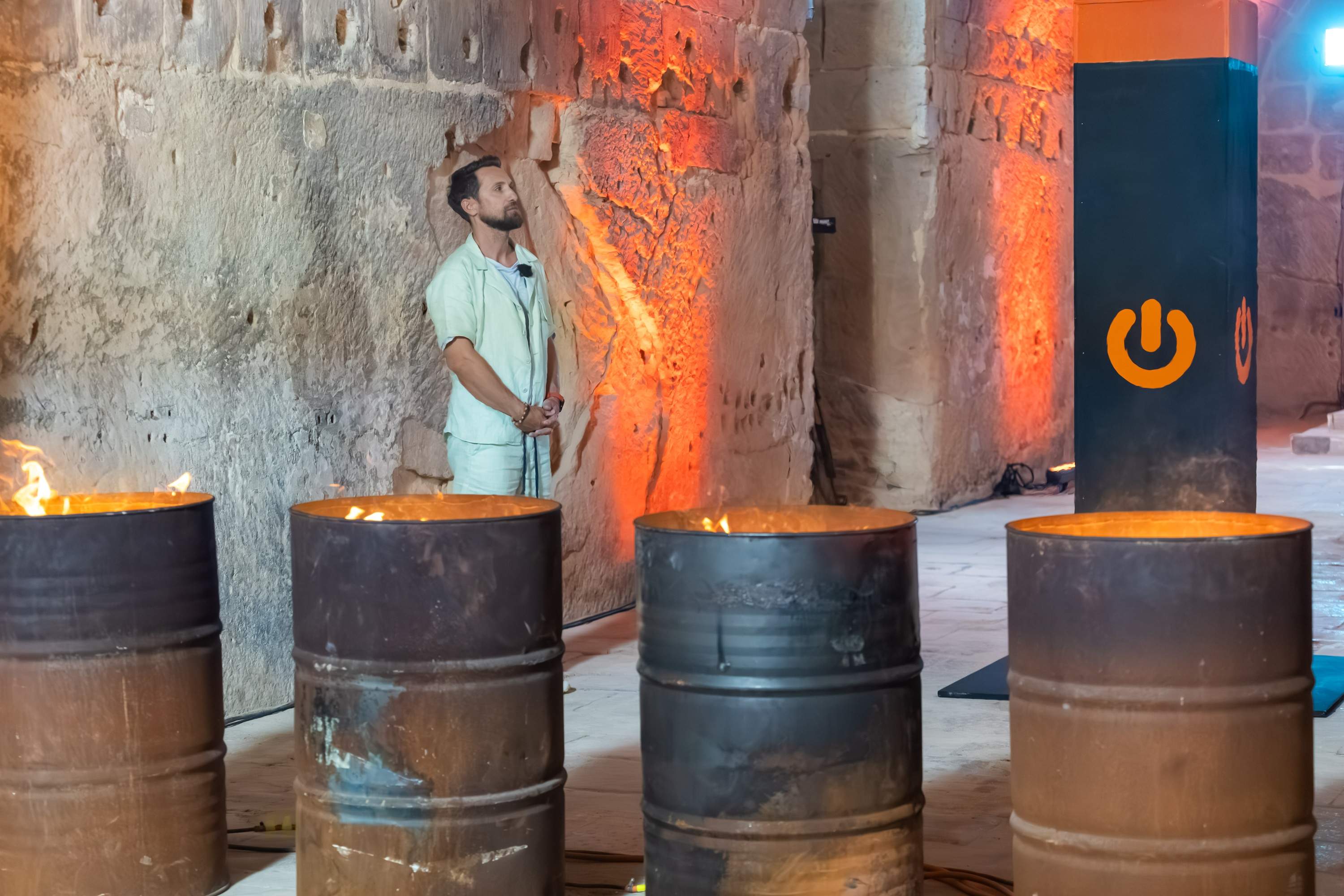 Premieră, diseară, la Power Couple: „Fetele, dacă nu trec proba, ard toți banii din seif, nu numai investiția”