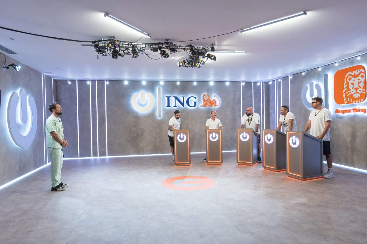 Camera de investiții, Power Couple