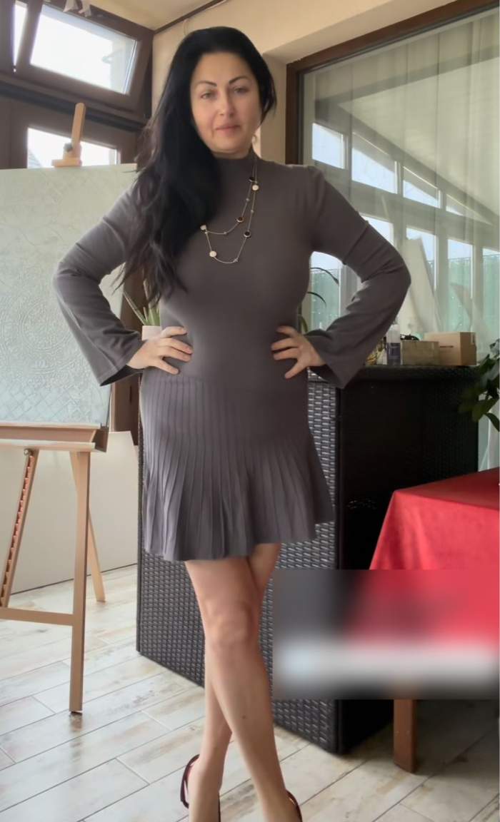 Gabrilea Cristea, în rochie