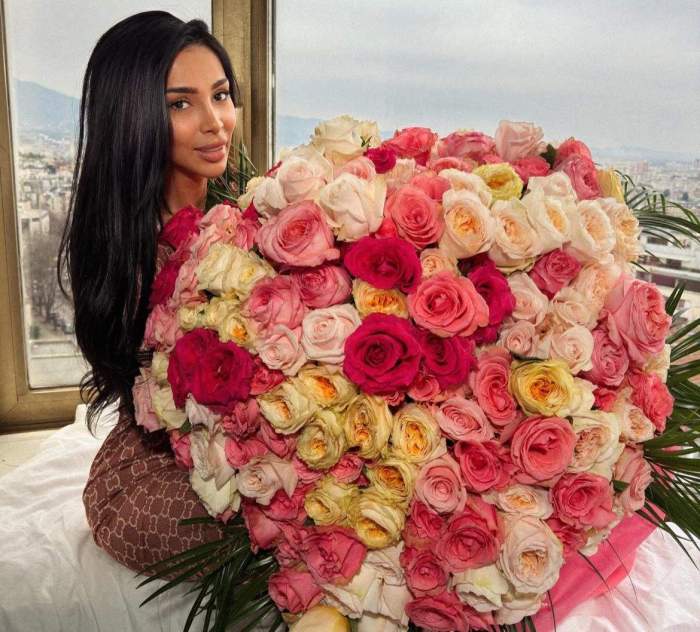 cristina pucean flori trandafiri