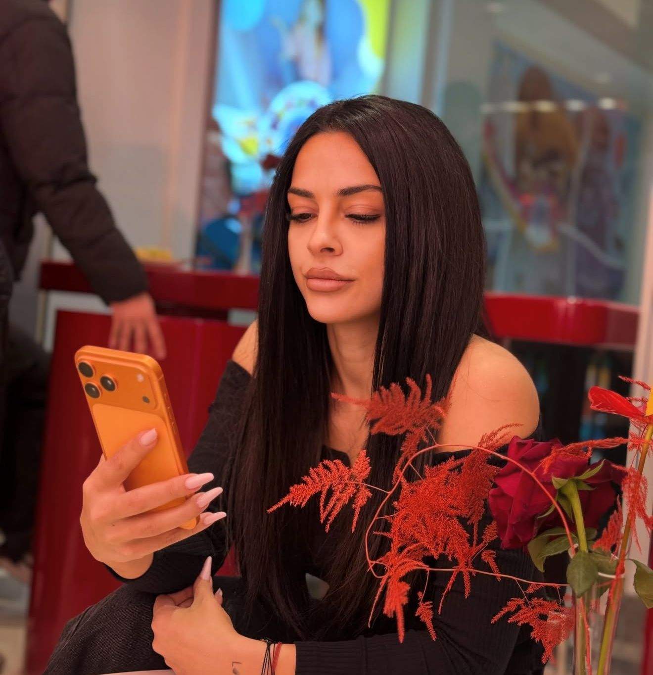 Ema Oprișan, la restaurant