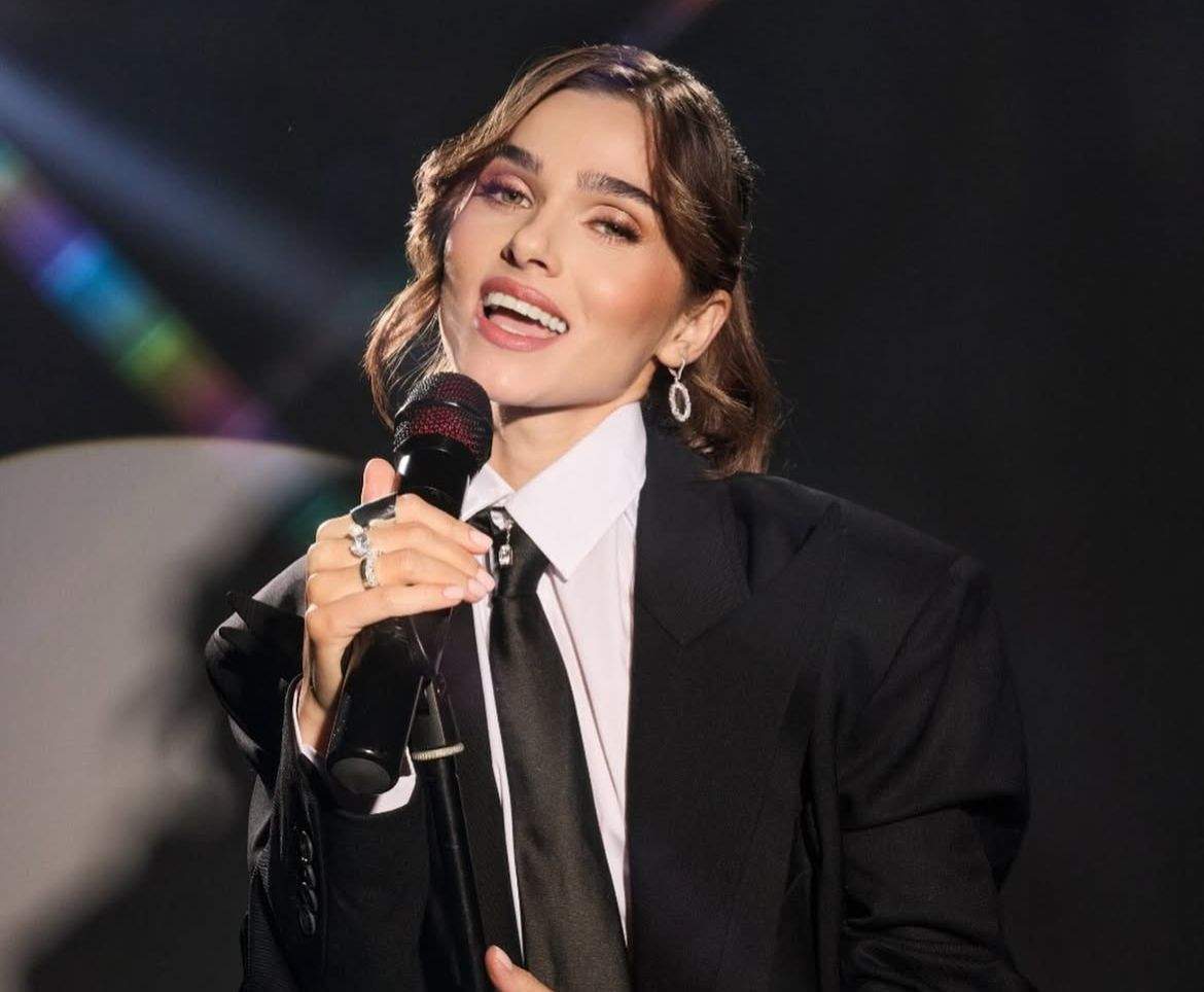 Theo Rose, pe scenă