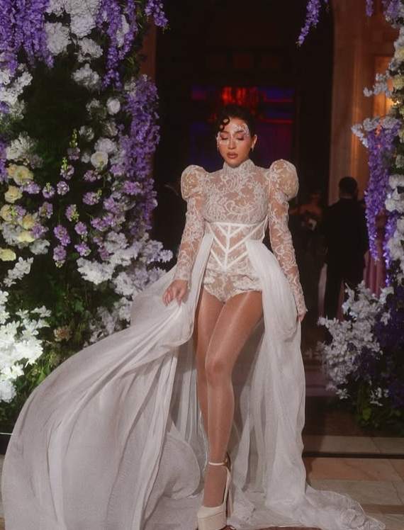 Stilistul vedetelor, Eniko Szanto, dă verdictul! Ce vedete s-au îmbrăcat impecabil și ce vedete au gafat la balul mascat al momentului