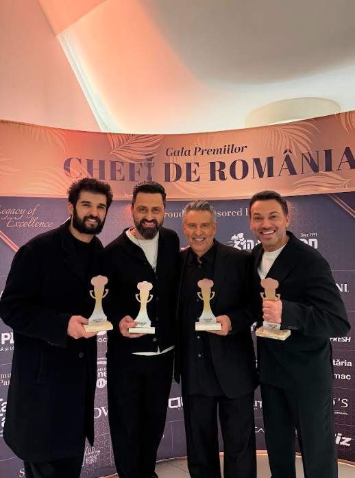 Jurații Chefi la cuțite, premiați aseară la Gala Chefi de România. Chef Richard: ”Premiul acesta vorbește despre revoluția culinară creată de noi la Chefi la cuțite”