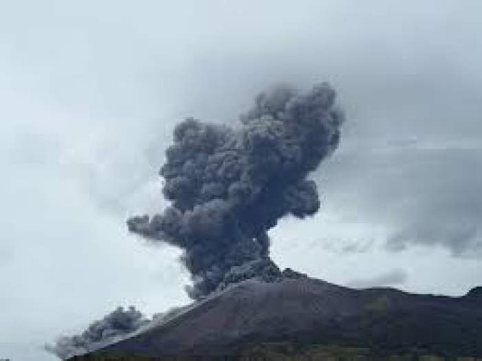 erupția vulcanului Kanlaon