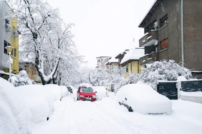 zăpadă București