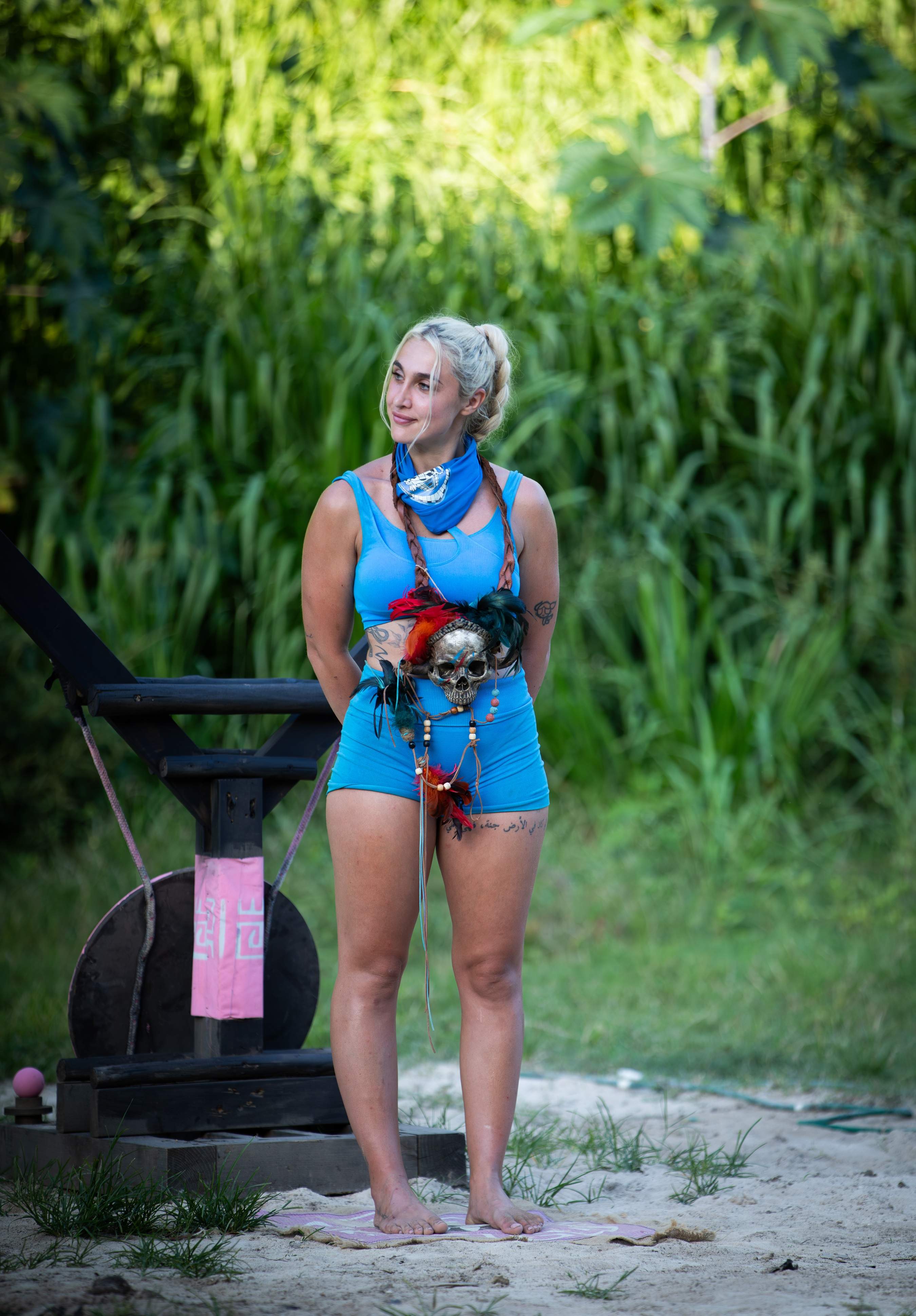 Diseară, Faimoșii caută să completeze săptămâna roșie, în timp ce Războinicii se pregătesc de o nouă eliminare! Survivor, lider de audiență