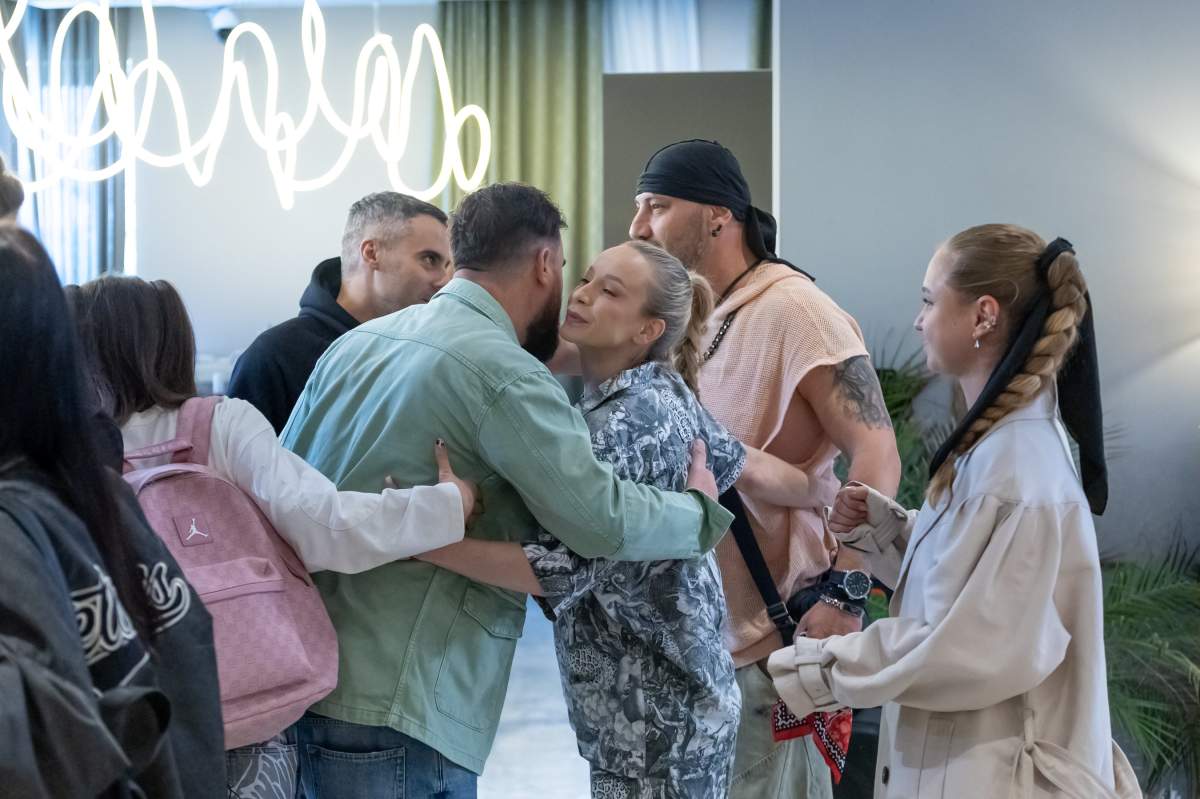 În această seară, la Power Couple, revin în vilă cuplurile eliminate pe parcursul competiției cu surprize pentru cei rămași în show!