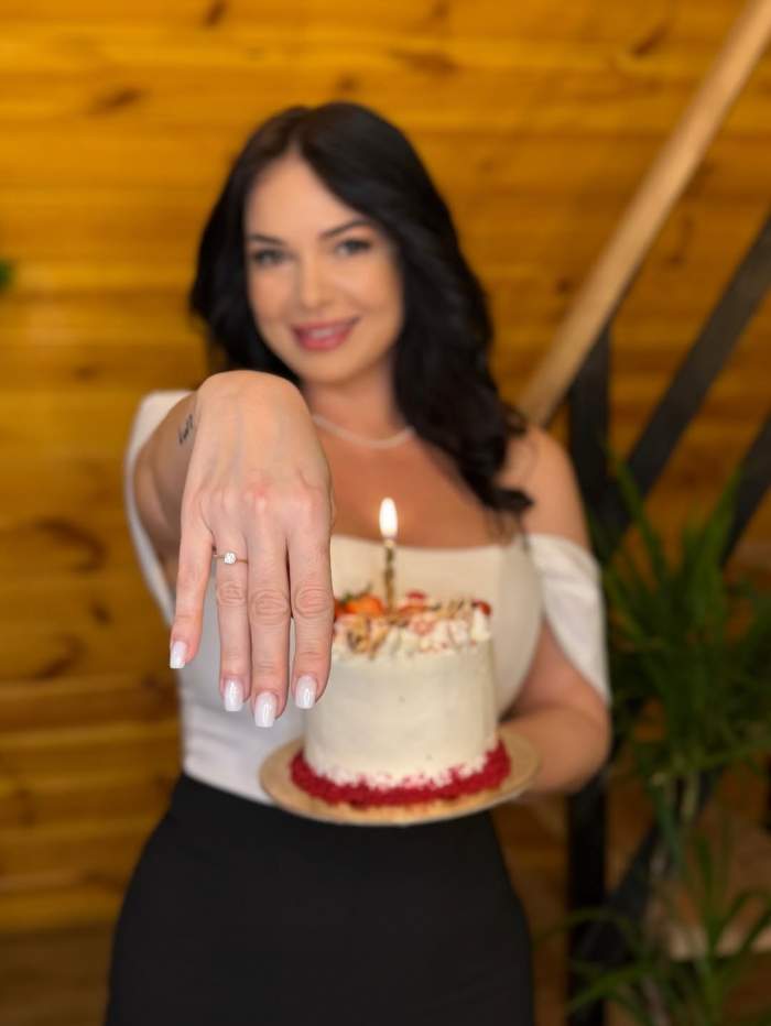 deea maxer cu inelul de logodna