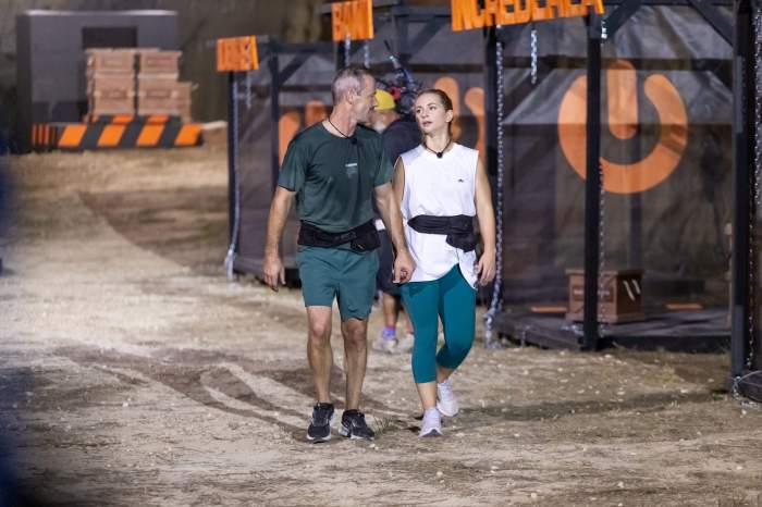 În această seară, sezonul 3 Power Couple își va găsi perechea câștigătoare! Trei echipe vor lupta, până la epuizare, într-o probă incredibilă