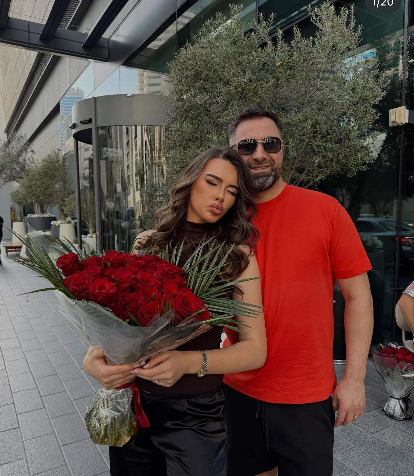 Iustina Loghin a primit flori, de Valentine's Day