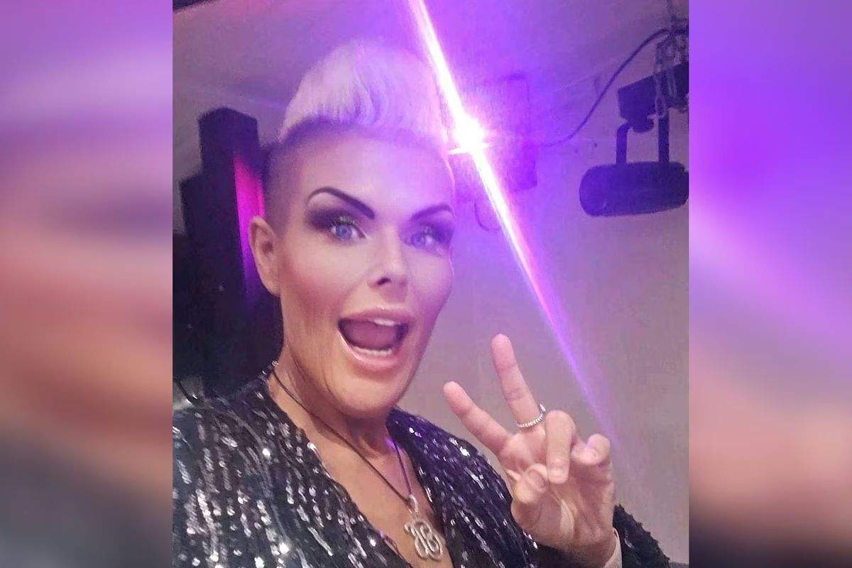 Scouse Pink, pe Internet