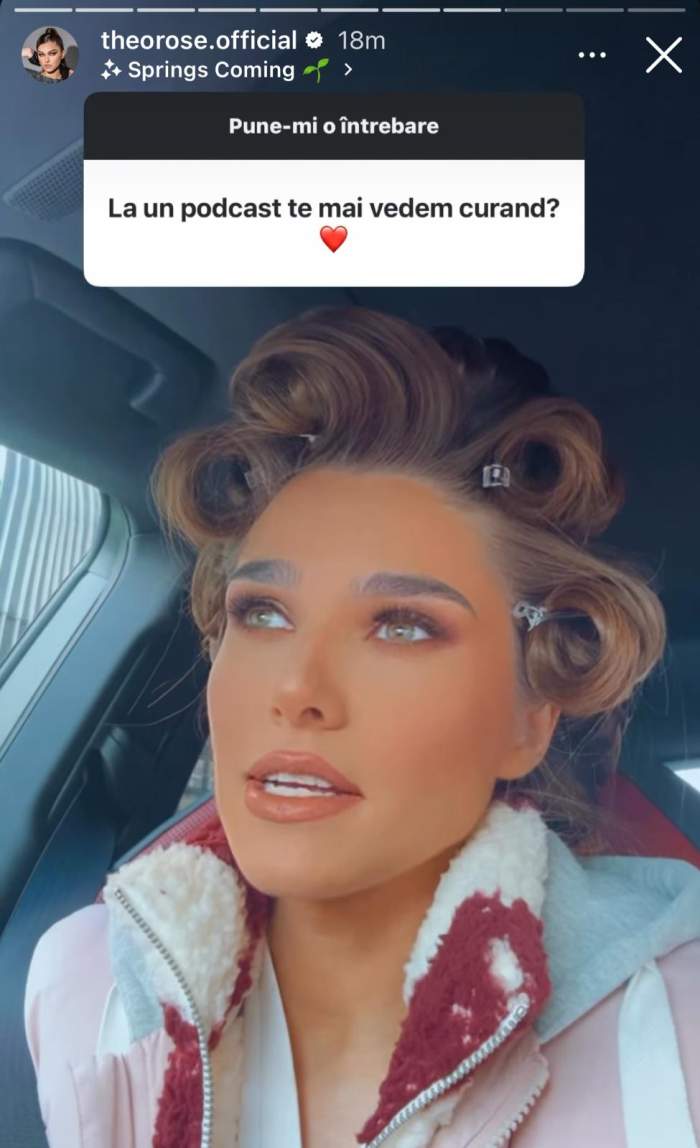 Theo Rose, în mașină