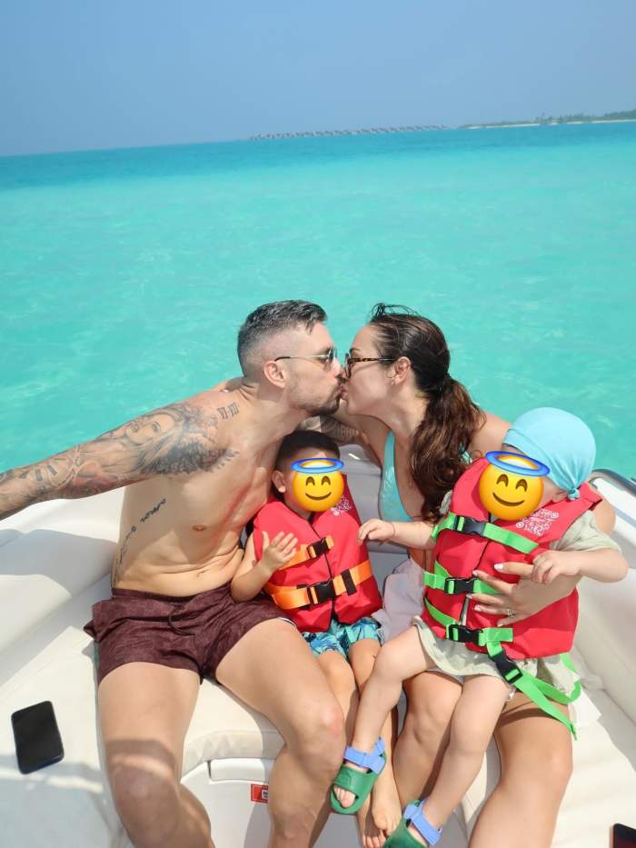 Imagini de colecție cu Vlăduța Lupău și familia ei