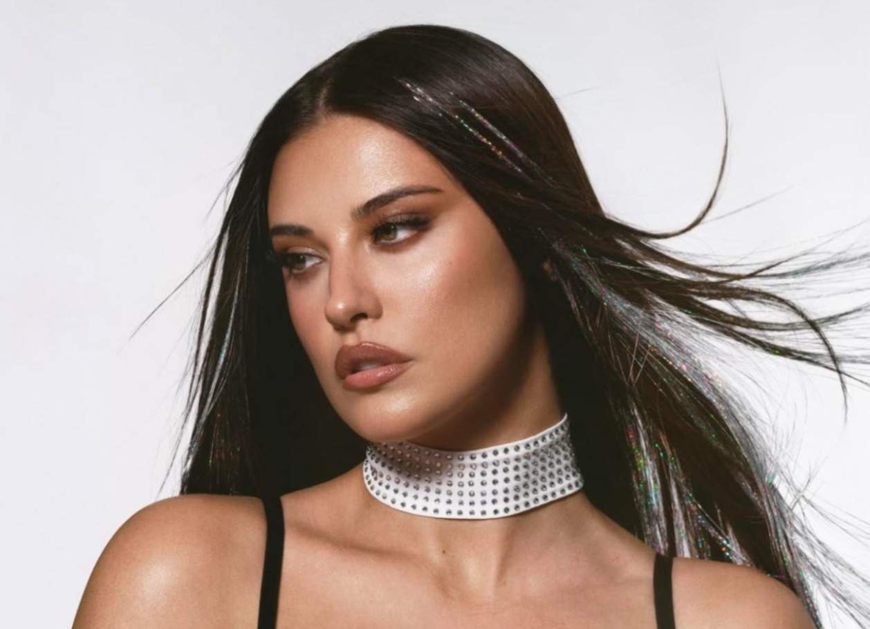 Antonia, la o ședință foto