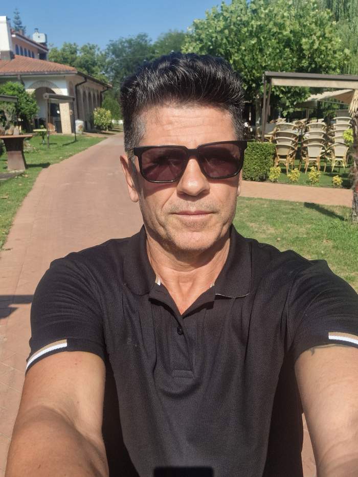 Stelian Ogica, selfie