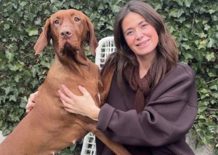 O femeie a înghițit o lingură de 17 cm în timp ce mânca iaurt. Cum a fost posibil