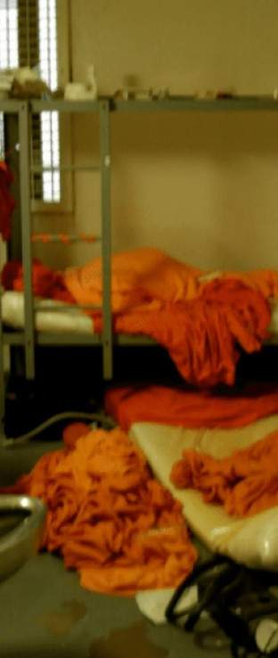 celulă din închisoare