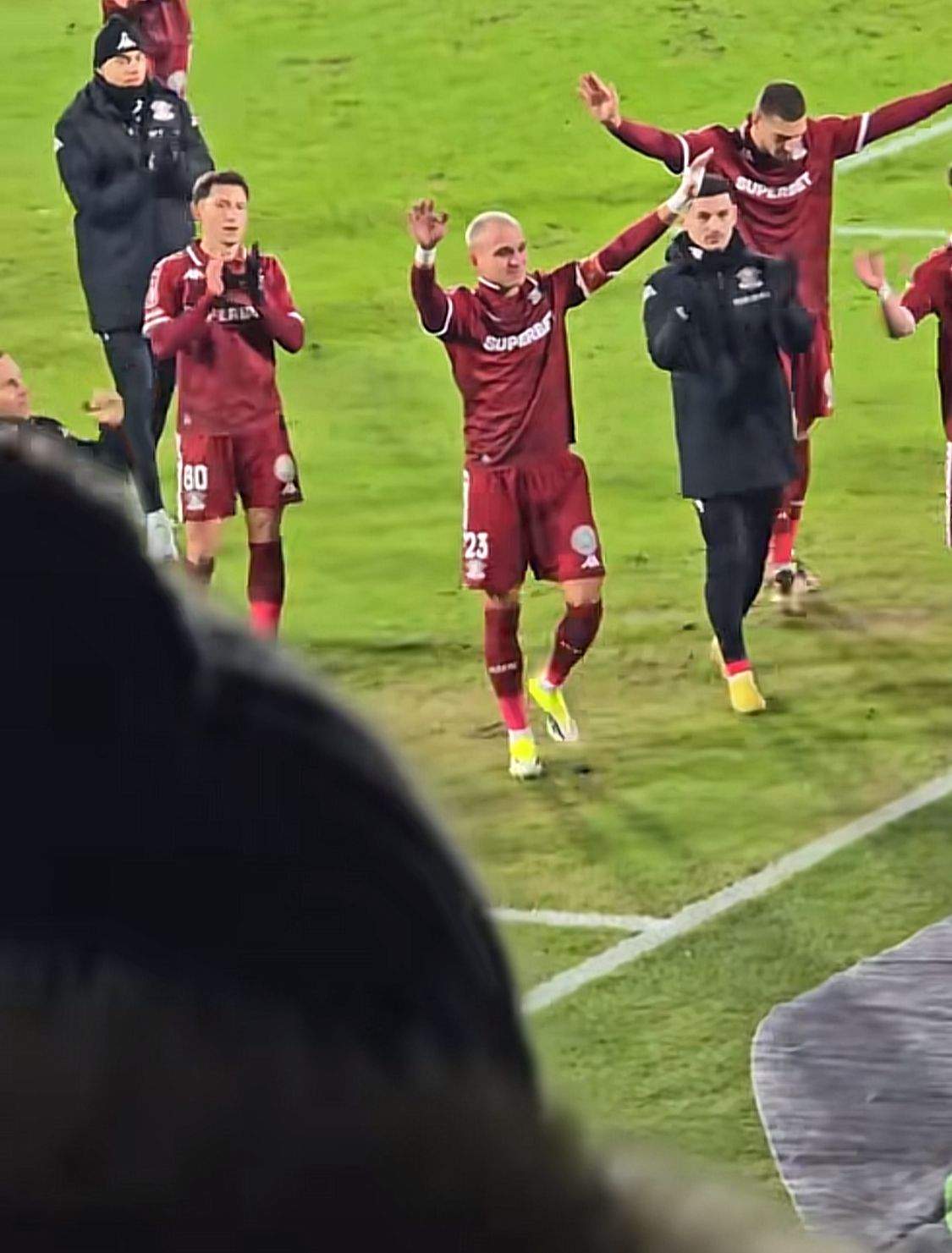 Cristian Manea, copleșit de emoții, după pierderea mamei