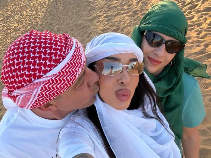 Cristina Ștefania, alături de părinții ei