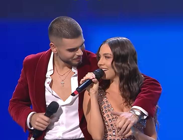 mira si andrei banuta pe scena