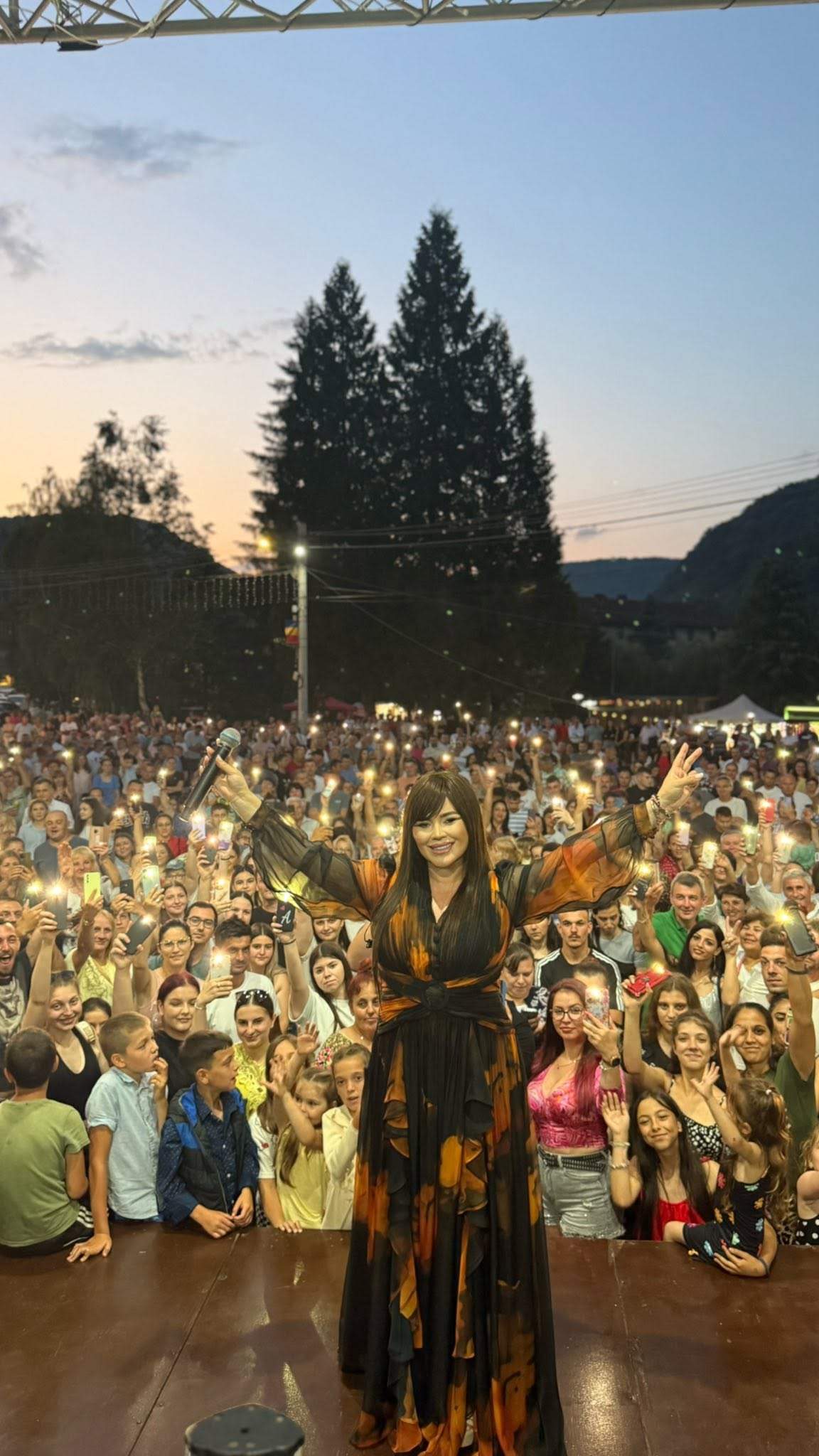 Carmen De la Salciua pe scena