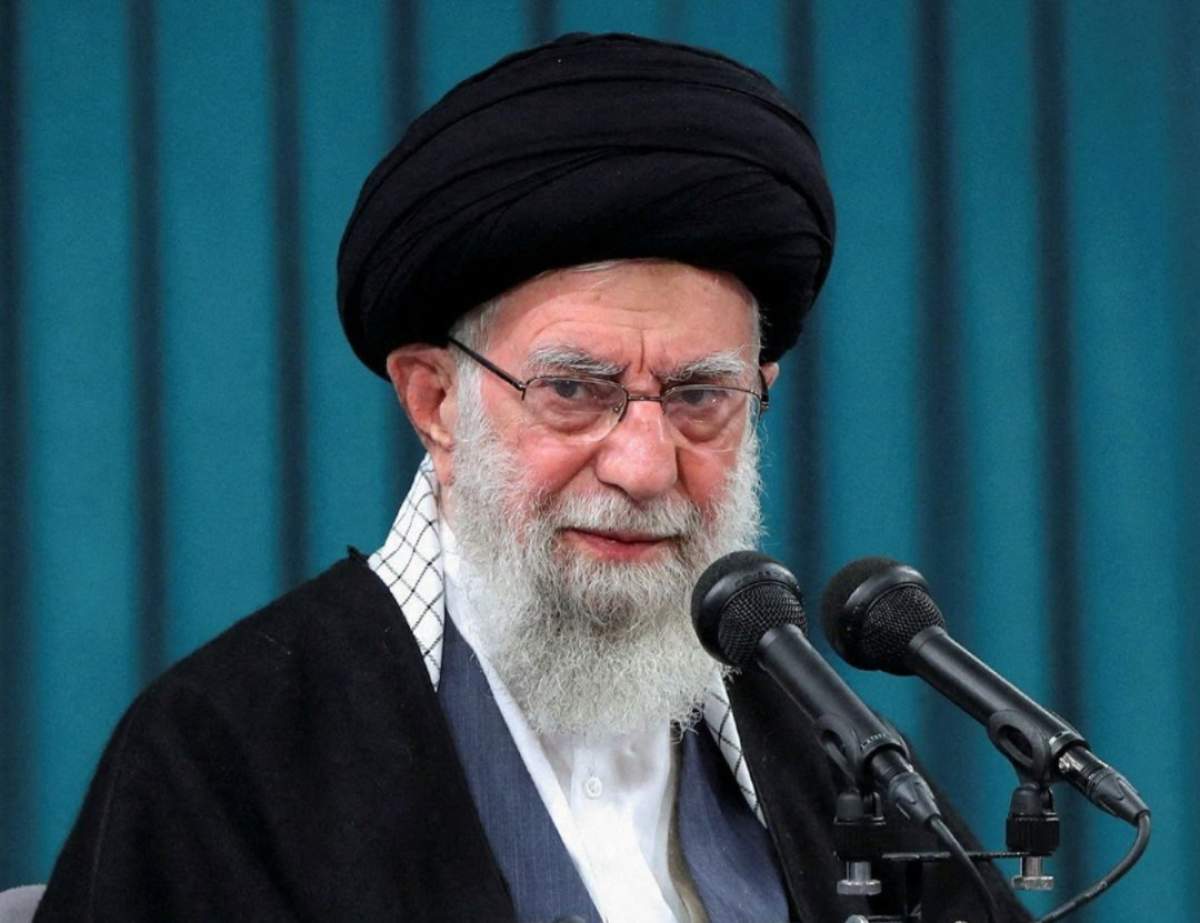 Cine va asigura temporar tranziția în Iran, după moartea liderului suprem Ali Khamenei. Trei înalți responsabili vor prelua conducerea