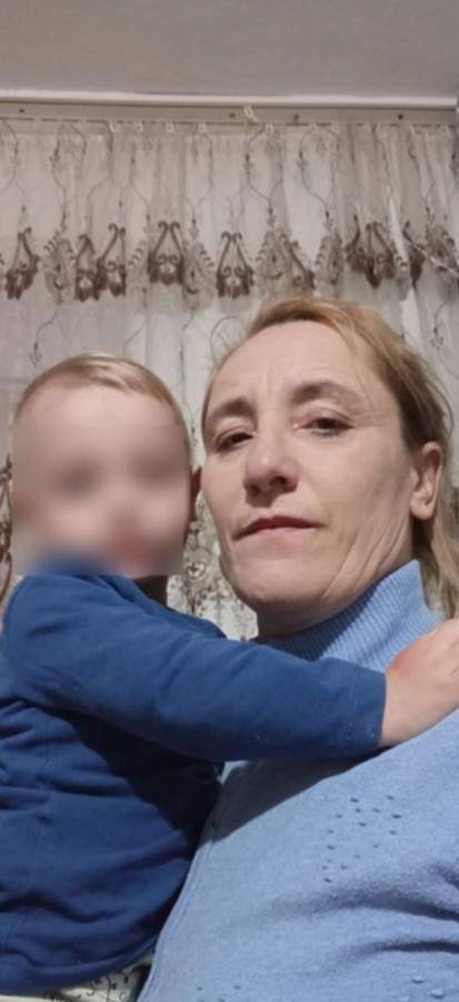 Ce arată raportul medico-legal în cazul bebelușului mort la Iași. Copilul fusese dus la spital cu febră și trimis acasă de medici