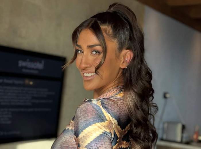 Yasmin Awad, aranjată