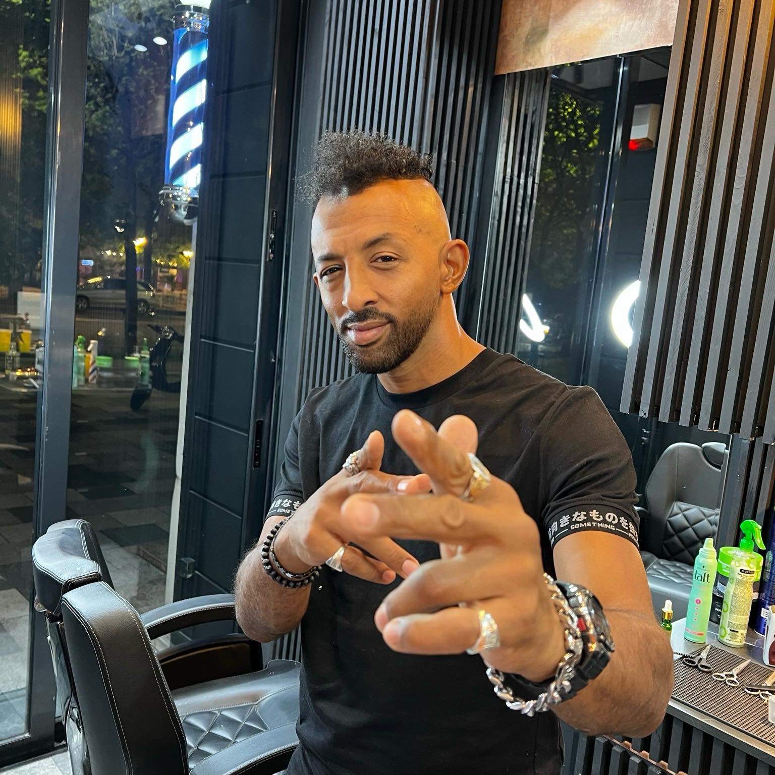 Kamara se afla la frizer