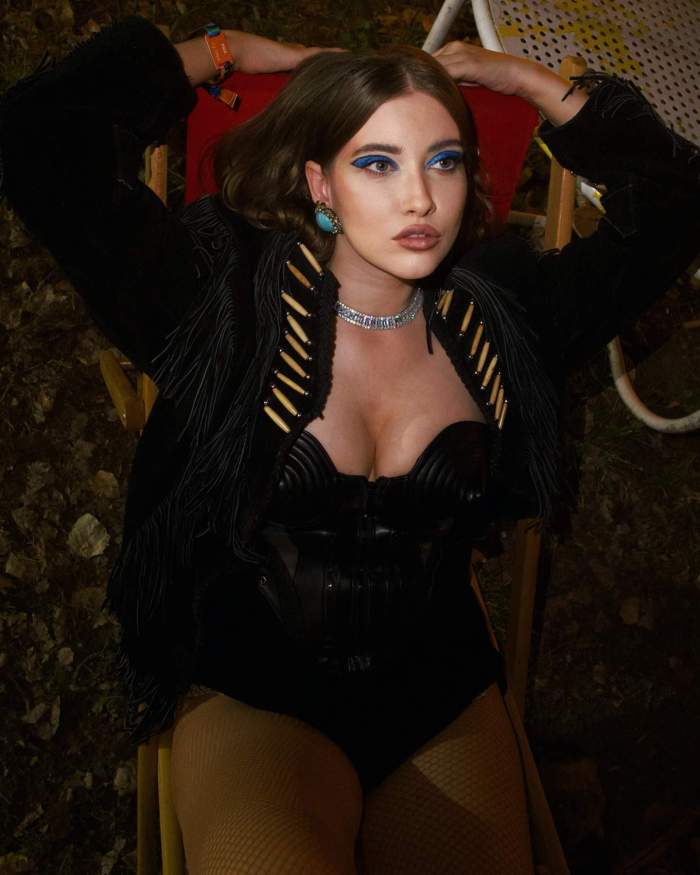 Iulia Albu, sedinta foto