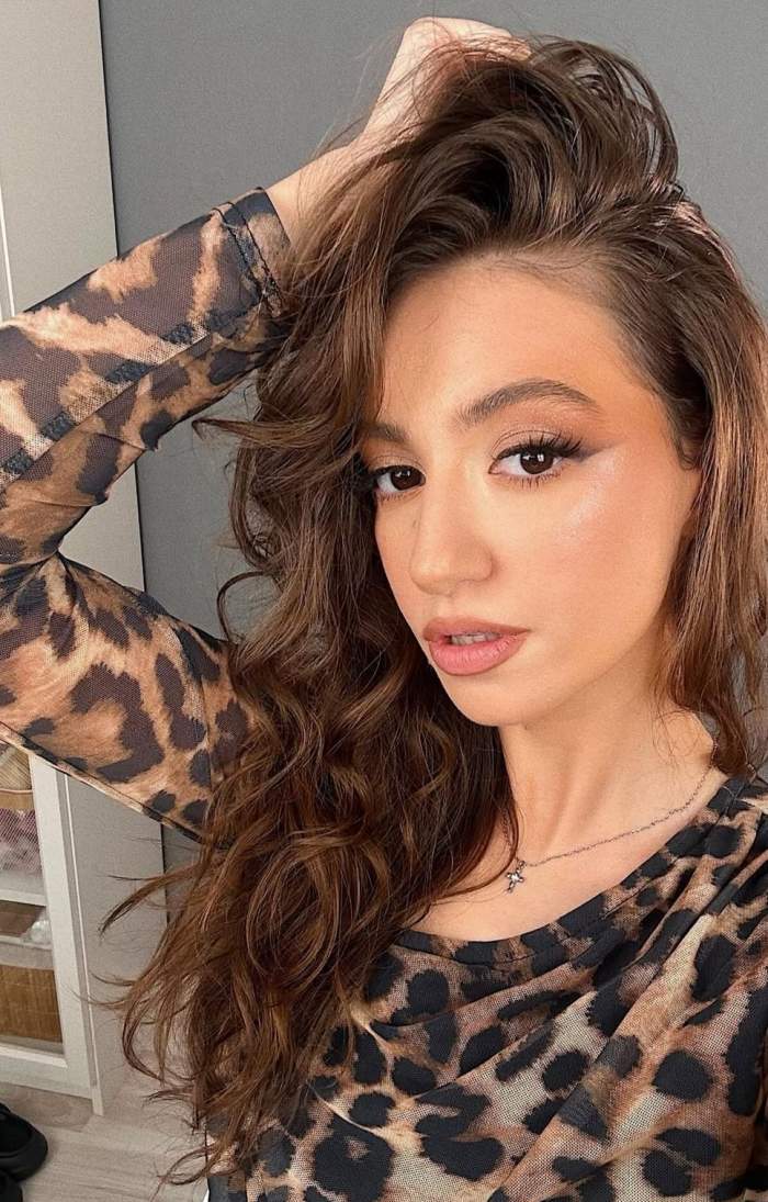 Elena Hasna, aranjată