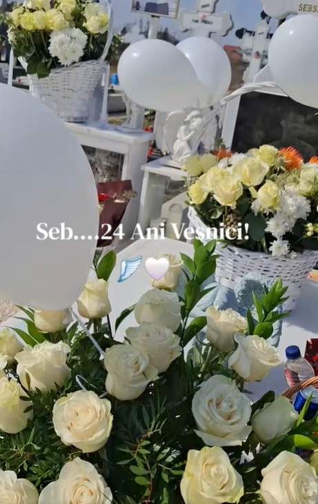 Imagini sfâșietoare la mormântul lui Sebi Olariu. Tânărul ucis de Vlad Pascu, în accidentul din 2 Mai, ar fi împlinit 24 de ani