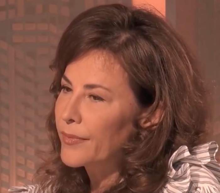 Adina Alberts, la un podcast