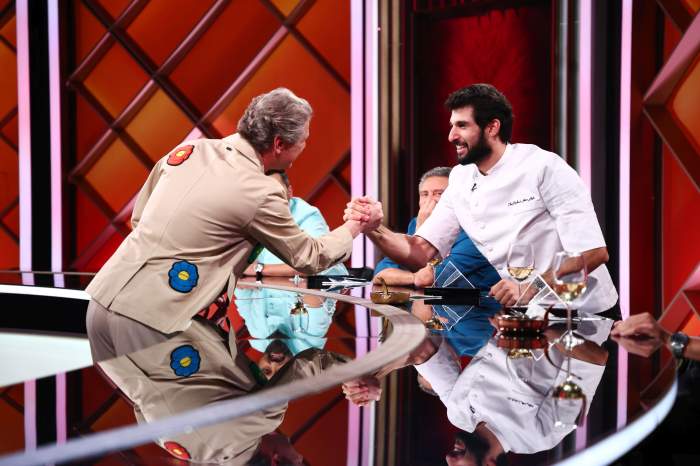 Chefi la cuțite, lider de audiență. Marina Luca e cuțitul de aur al lui Chef Sautner. Diseară, Chefii se întrec pentru prima bombă a sezonului, jurizată de Chef Alex Petricean