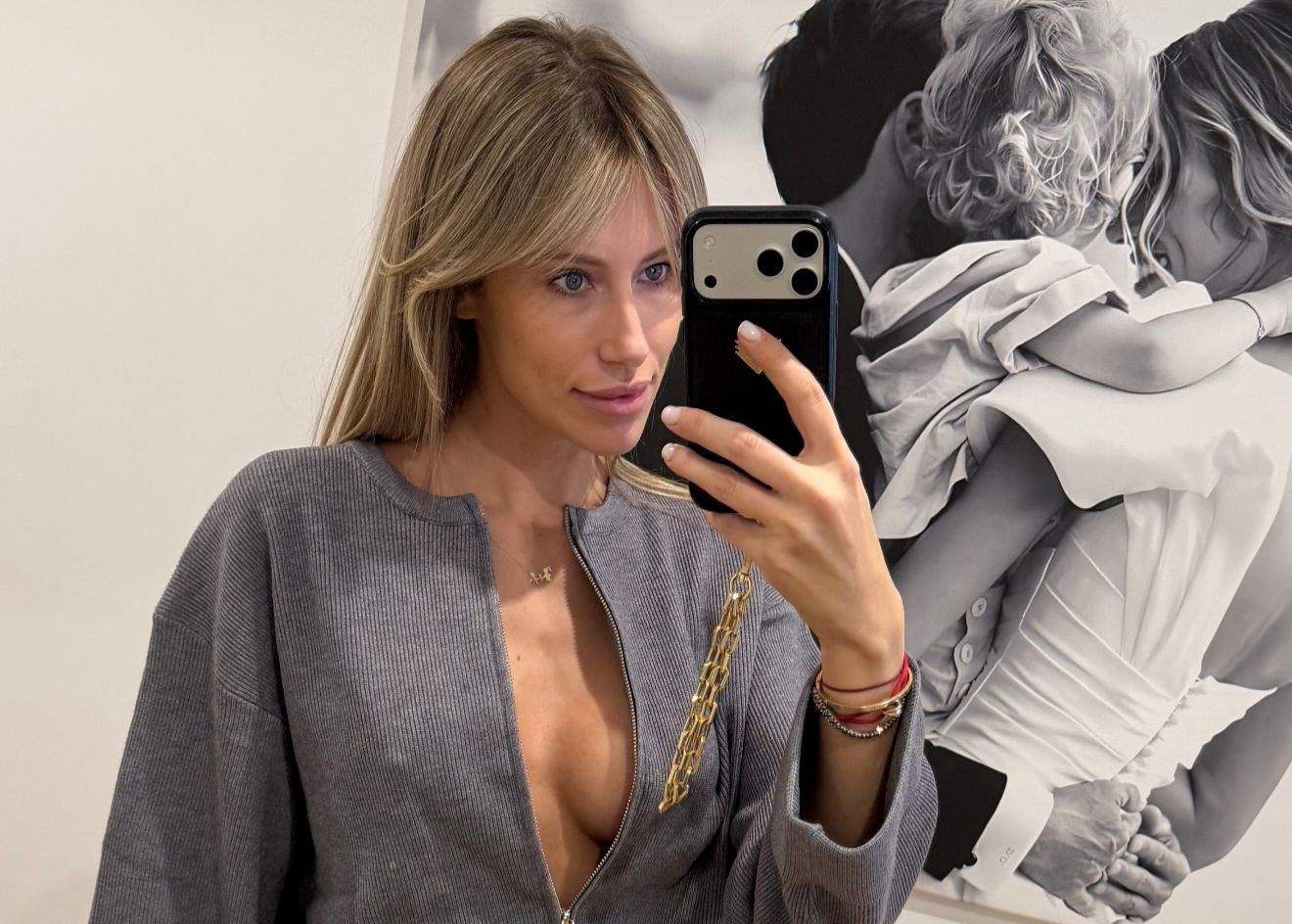 Soția lui Dani Oțil, extrem de sexy