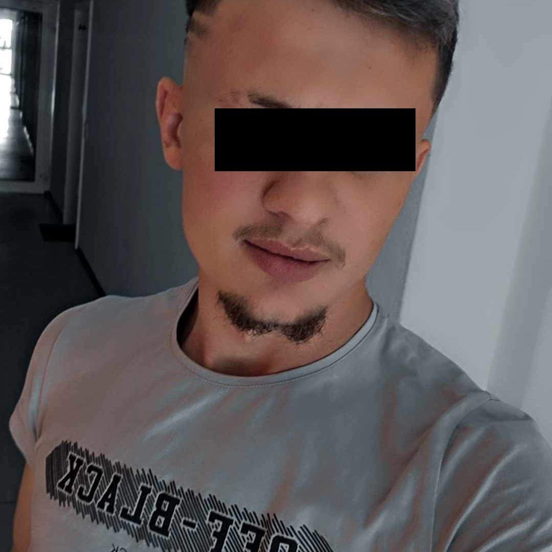 Incredibil unde a mers adolescentul din Vaslui, după ce și-a ucis și incendiat prietenul. Declarațiile mamei suspectului