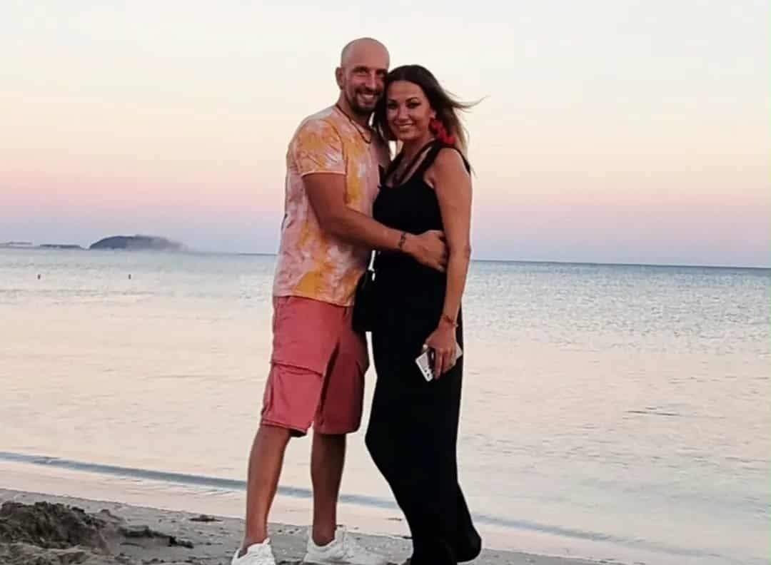 Anca Țurcasiu si Iubitul, pe malul marii